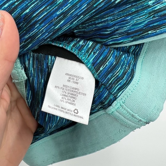 Fabletics Marika Racer-back Green/Blue Sports Bra Activewear Ladies Large - Picture 3 of 3